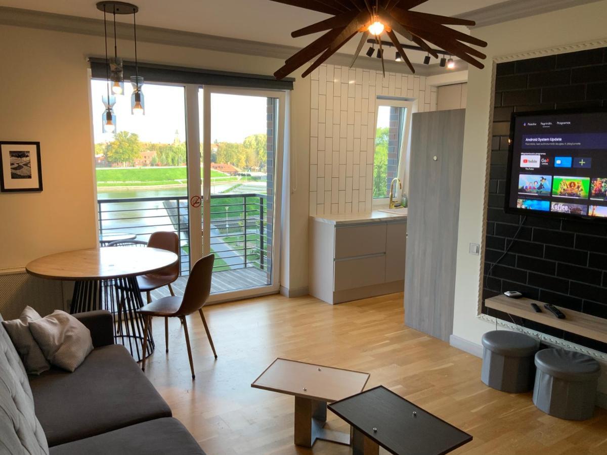 Riverside Apartment Self Check-In Κλαϊπέντα Εξωτερικό φωτογραφία